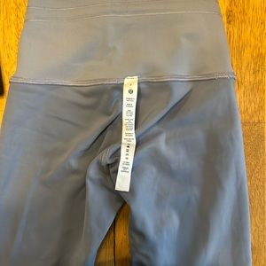 seize two lululemon leggings
